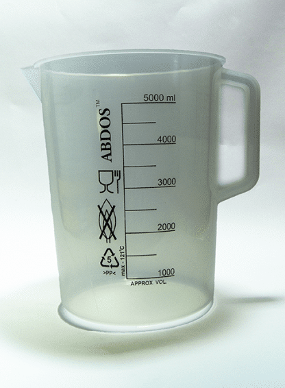JARRA CON MANIJA EN PLÁSTICO CAPACIDAD 5000 mL.